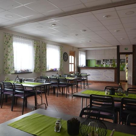 Penzion Klimes Hustopeče Extérieur photo